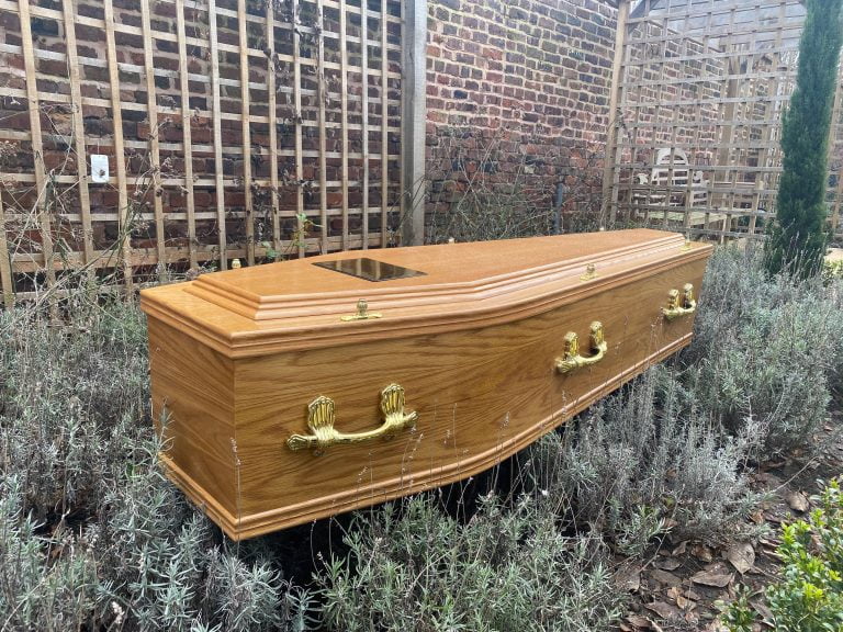 Medium Oak Veneer Raised Lid Coffin