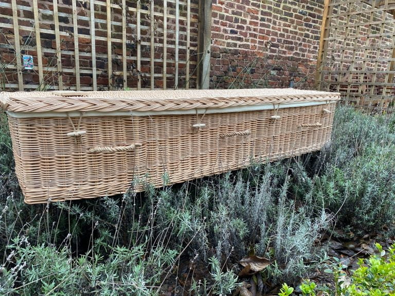 Somerset Willow Weatherbeaten Gold Traditional Coffin